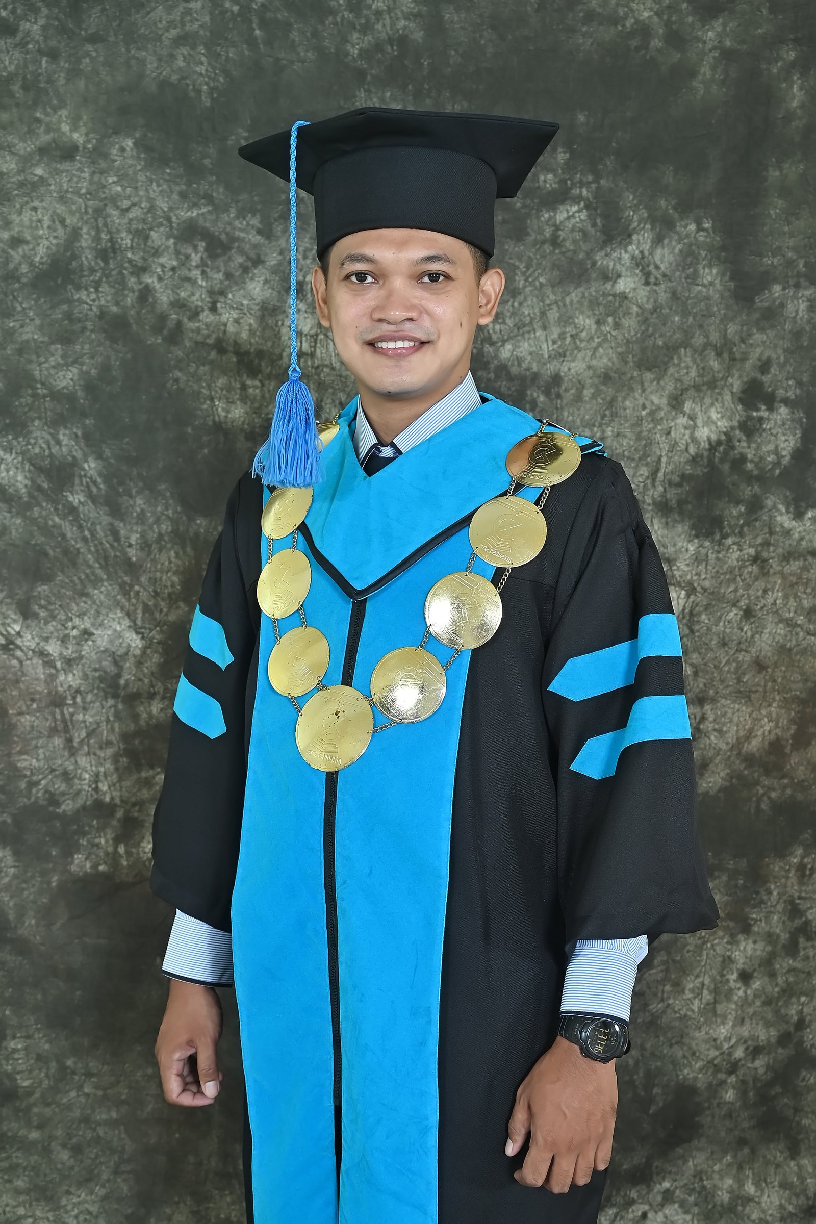 Ahmad Saifurriza Effasa, SHI., MM.