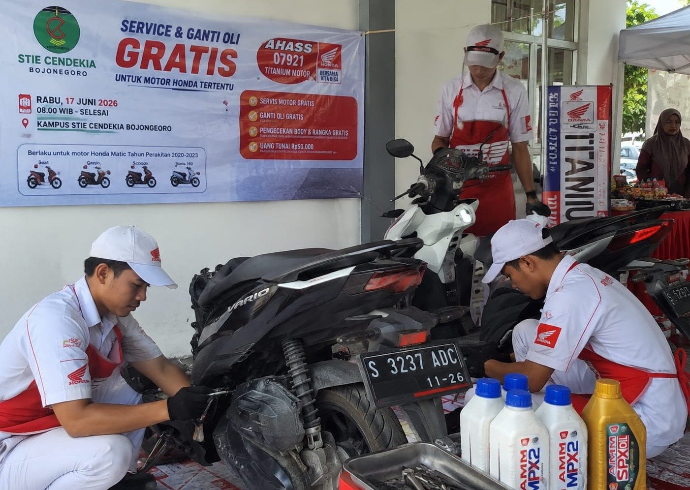 STIE Cendekia Bojonegoro Gandeng AHASS Titanium Motor Gelar Service dan Ganti Oli Gratis bagi Sivitas Akademika