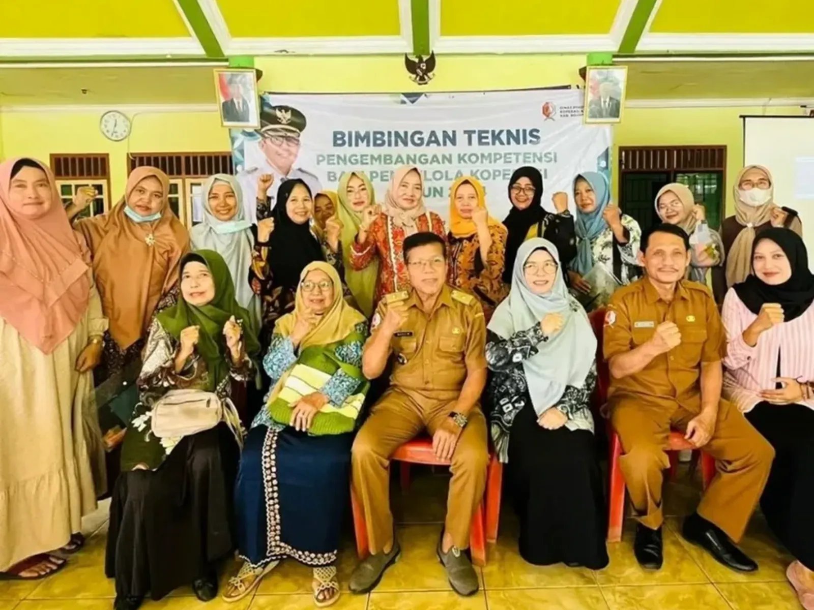 Dosen STIE Cendekia Bojonegoro Jadi Narasumber Bimtek Pengelolaan Koperasi