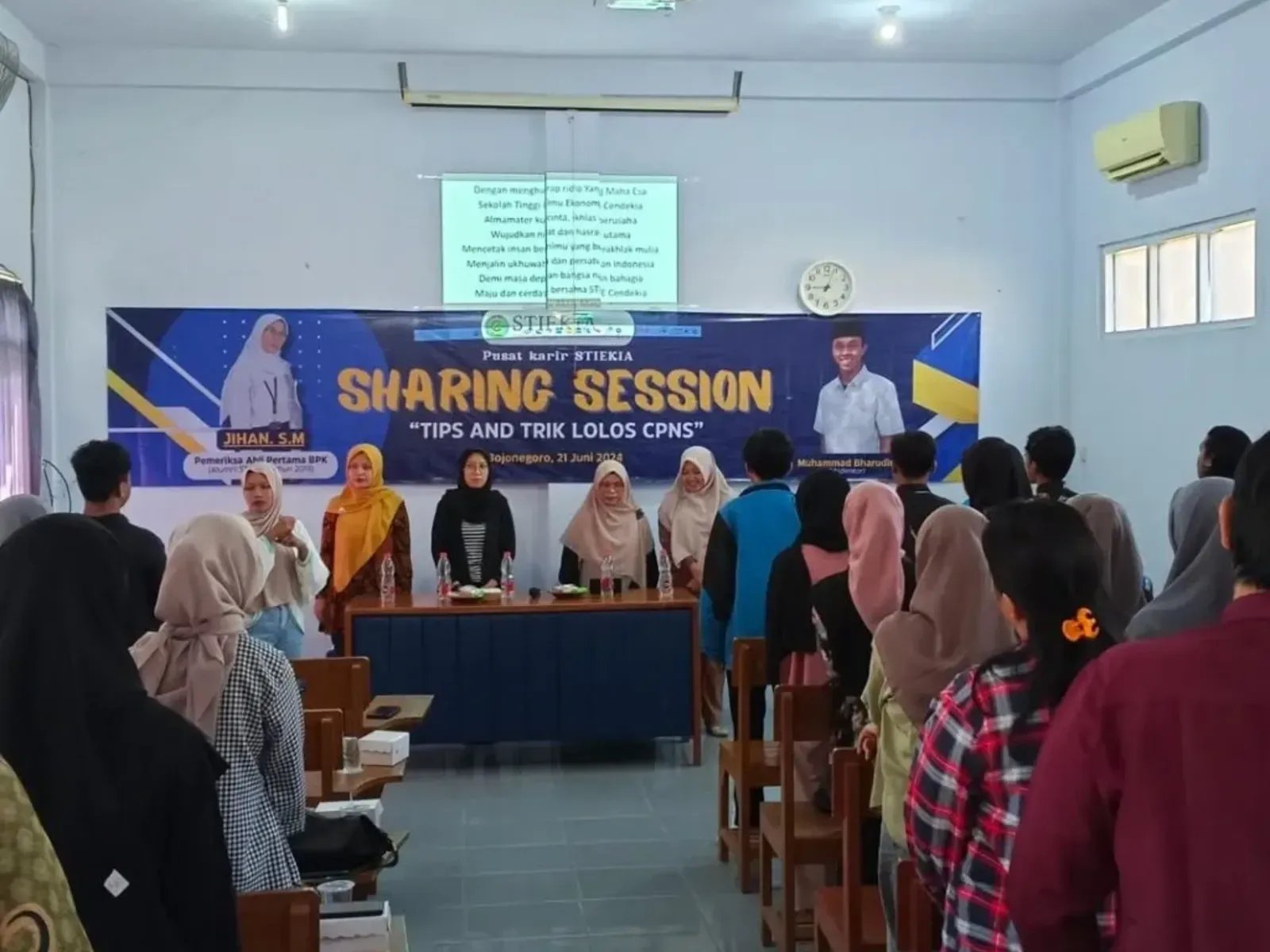 Sharing Session Alumni STIEKIA: Bekal Karir bagi Mahasiswa Semester Akhir