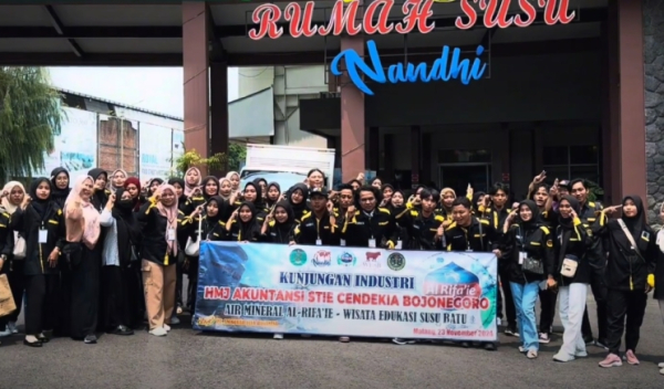 HMJA STIE Cendekia Bojonegoro Gelar Study Tour ke Malang: Edukasi, Wisata, dan Kebersamaan