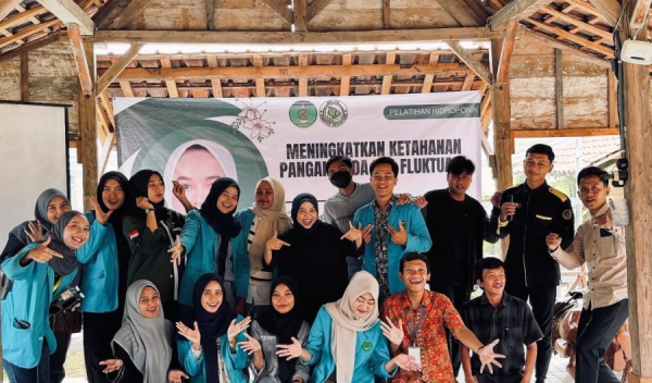 Pelatihan Hidroponik: Meningkatkan Ketahanan Pangan pada Era Fluktuasi